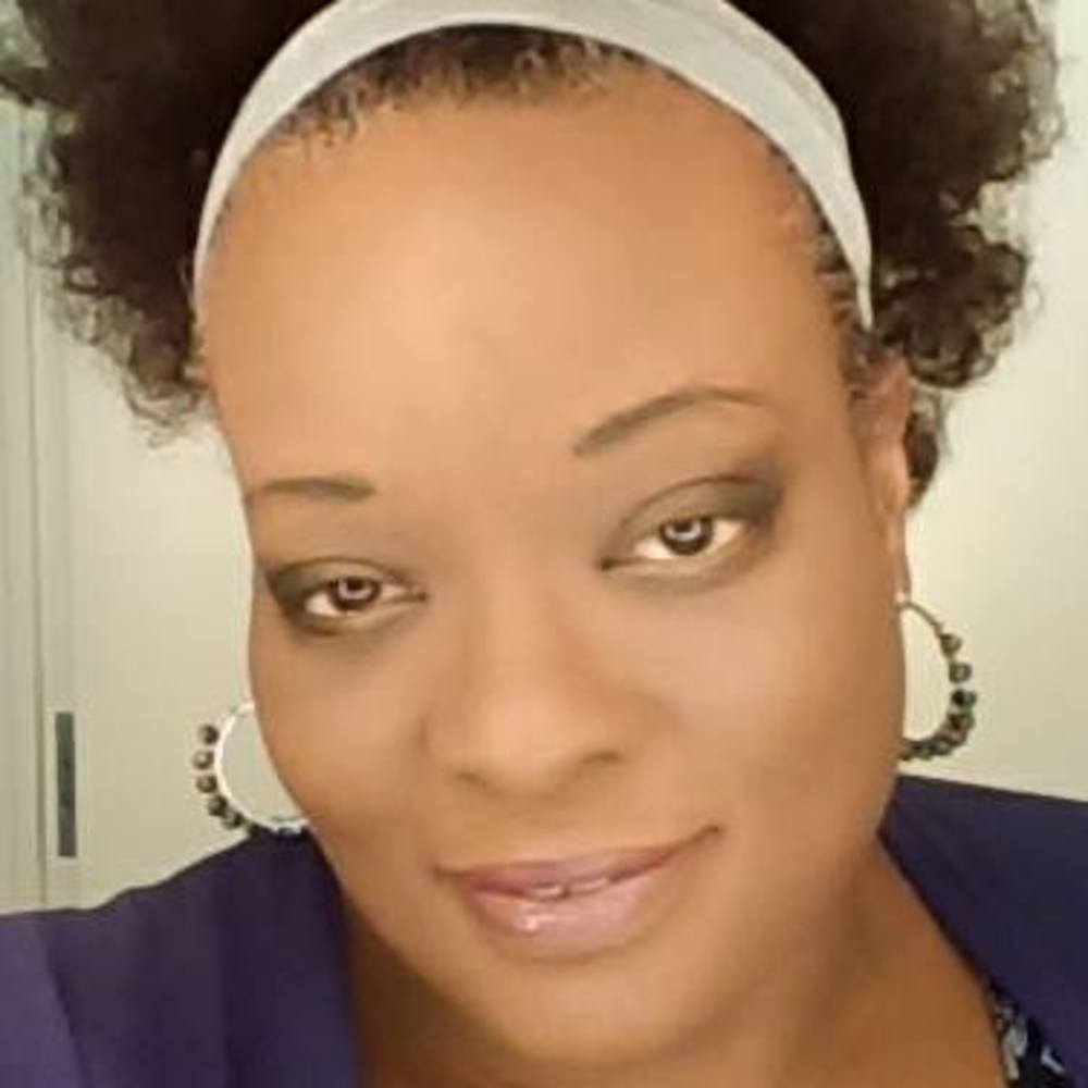 Meet your Posher, Kimberly